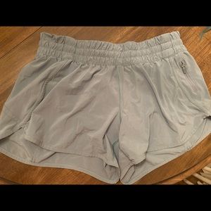 Lululemon tracker shorts size 12